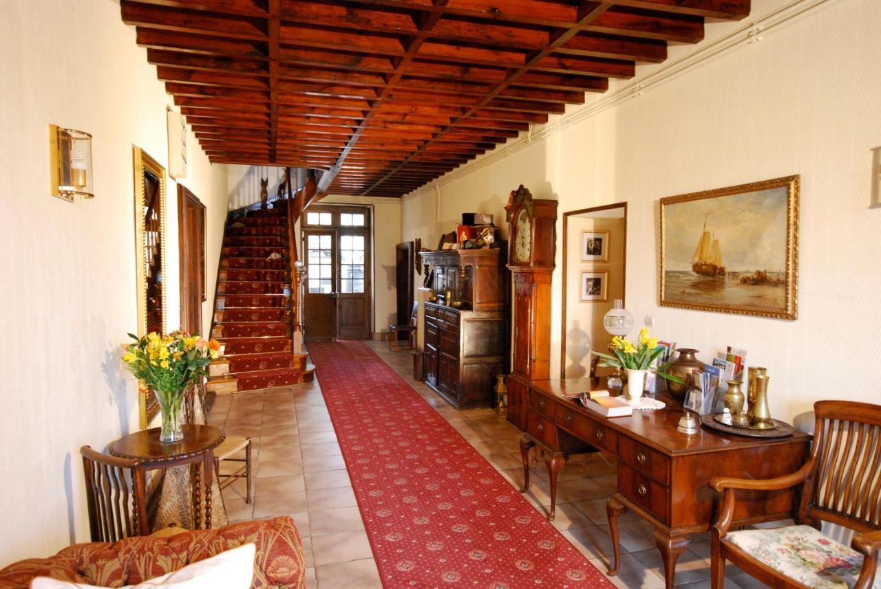 Le Logis Des Quatre Puits Bed & Breakfast Neuvicq-Montguyon ภายนอก รูปภาพ