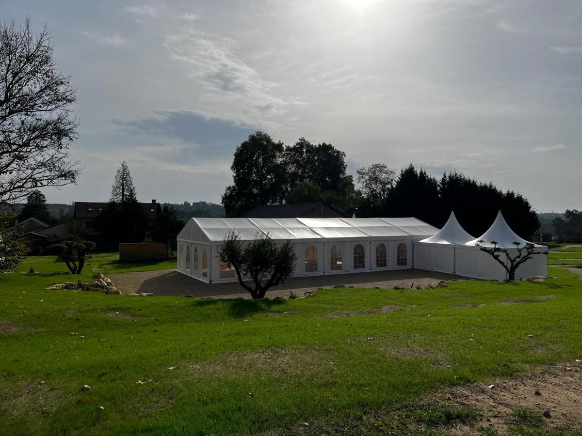 Le Logis Des Quatre Puits Bed & Breakfast Neuvicq-Montguyon ภายนอก รูปภาพ